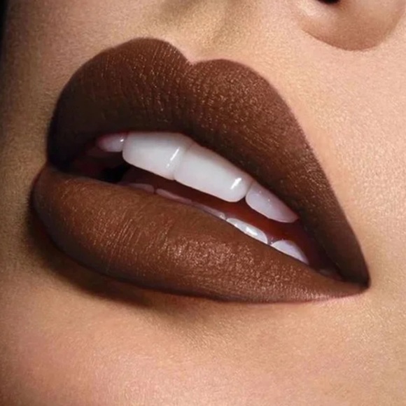 CIATE’ London Velvet Moisturizing Matte Liquid Lipstick In Dazed - Picture 10 of 10